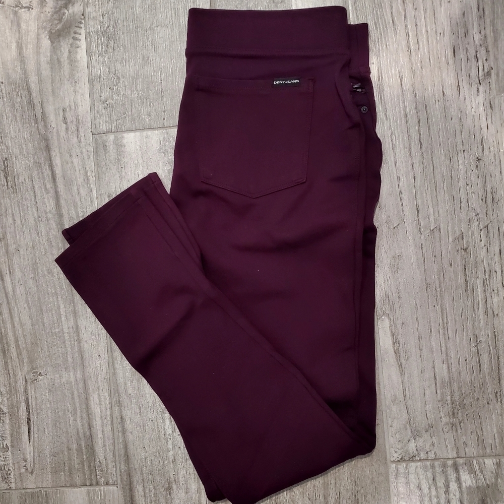 DKNY Ladies' Burgundy Mid-Rise Pull-On Ponte Pant - Size Small